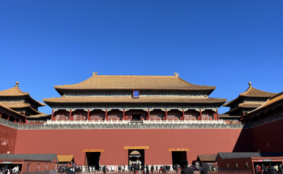Walking With Emperors: Your Complete Guide to China’s Forbidden City
