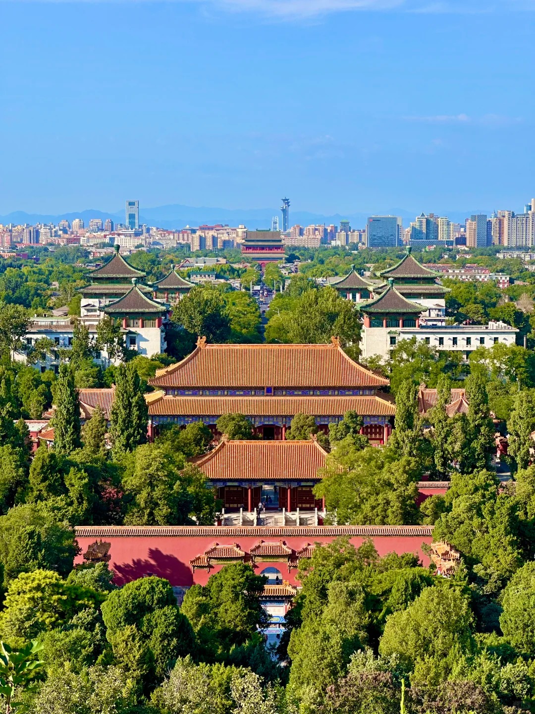 Beijing Travel: Lost in the Hutongs – A Deep Dive into Imperial Memories and Local Life