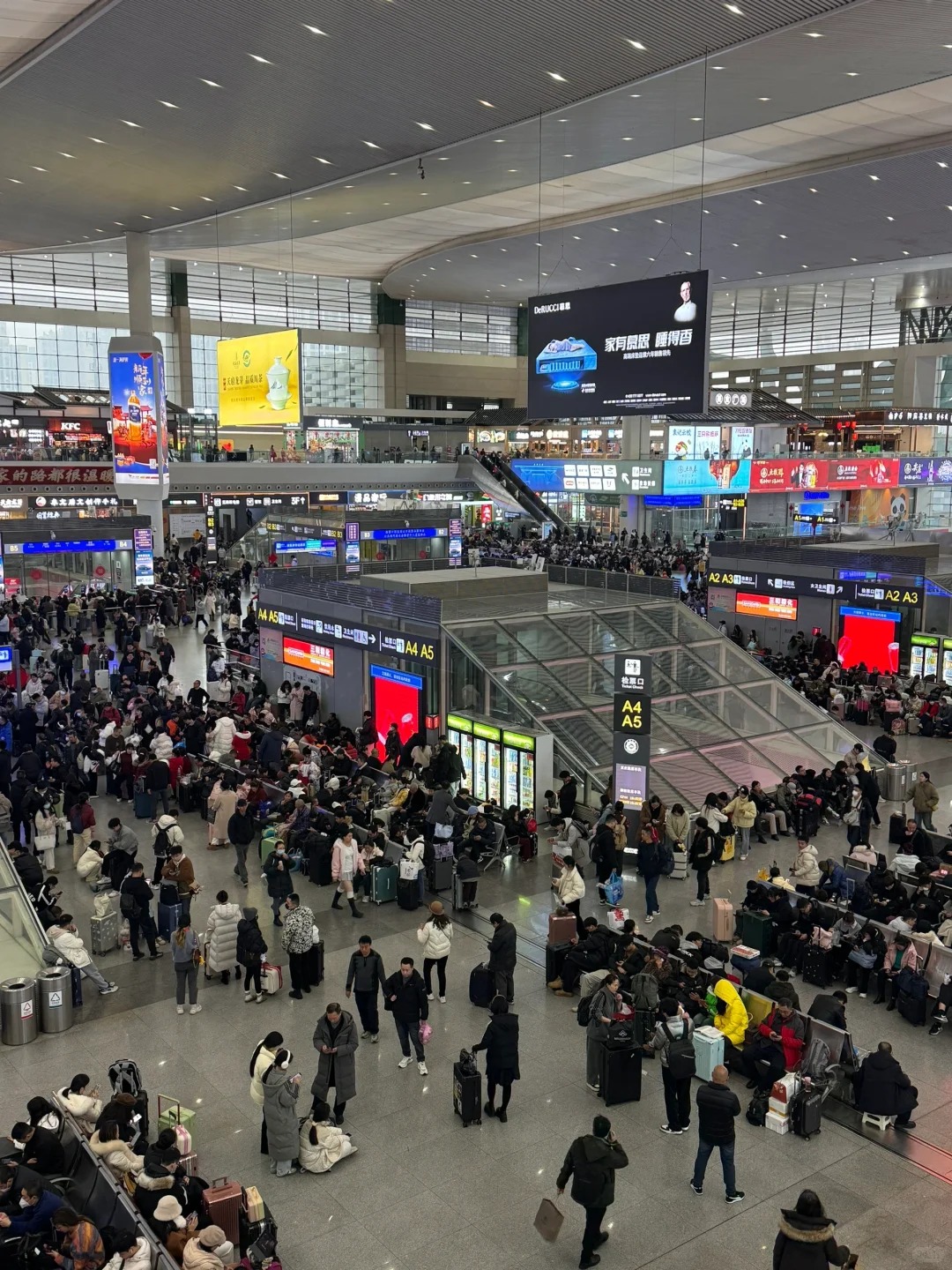 Chengdu to Lhasa Train: The Ultimate Guide to the Epic Tibet Railway Journey