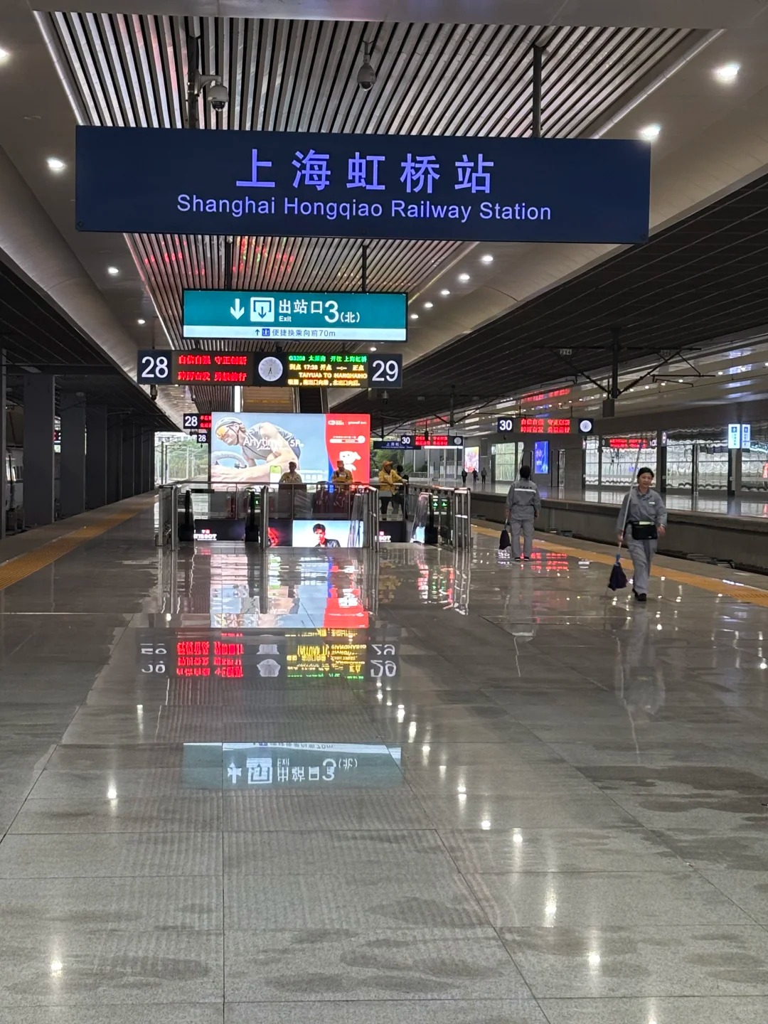 China Travel2026 : High-Speed Rail vs Plane – Which is Faster, Cheaper & Better?