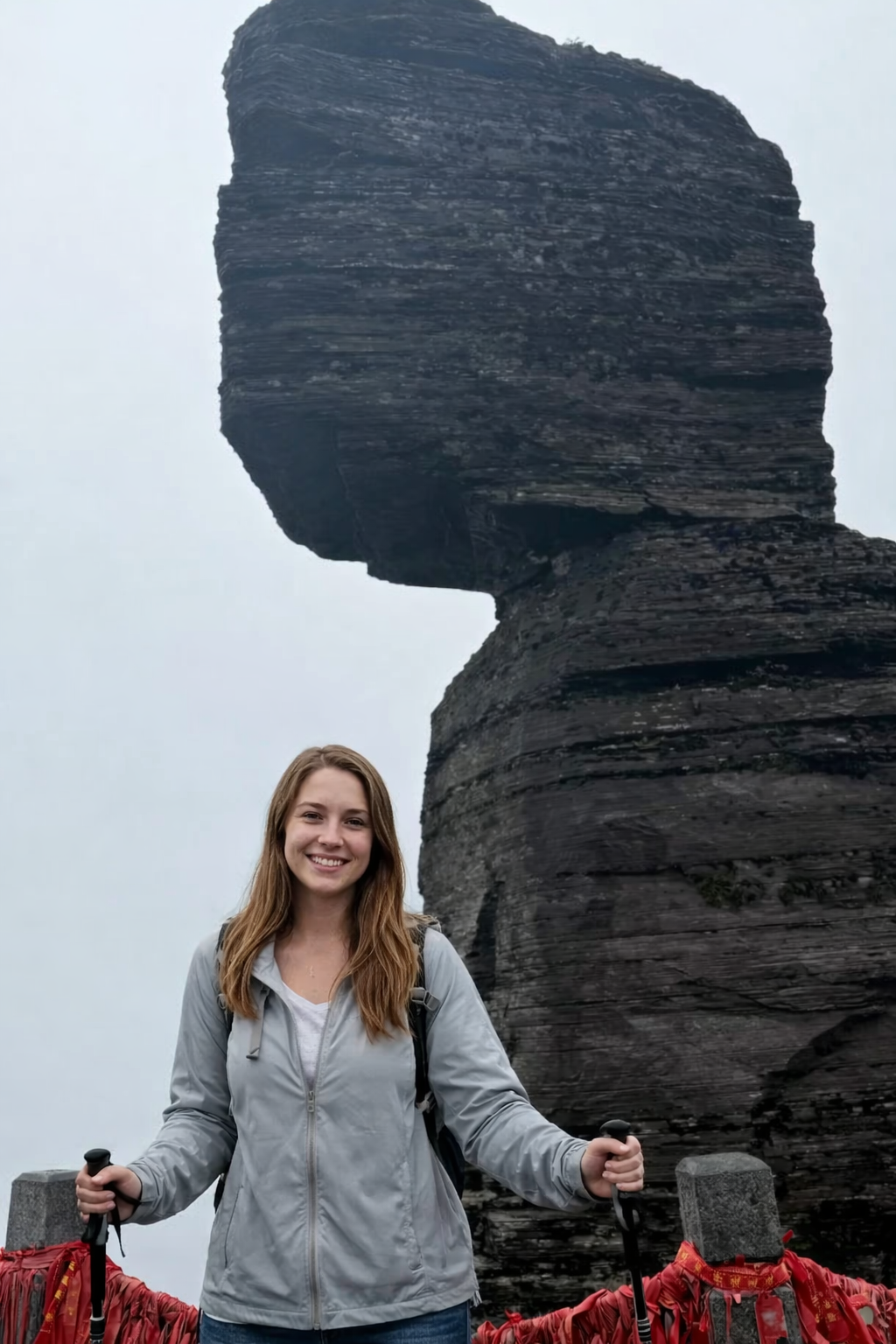 Fanjingshan Travel Guide: Hiking the Red Cloud Golden Summit and 8,888 Steps to China’s Sky Temples