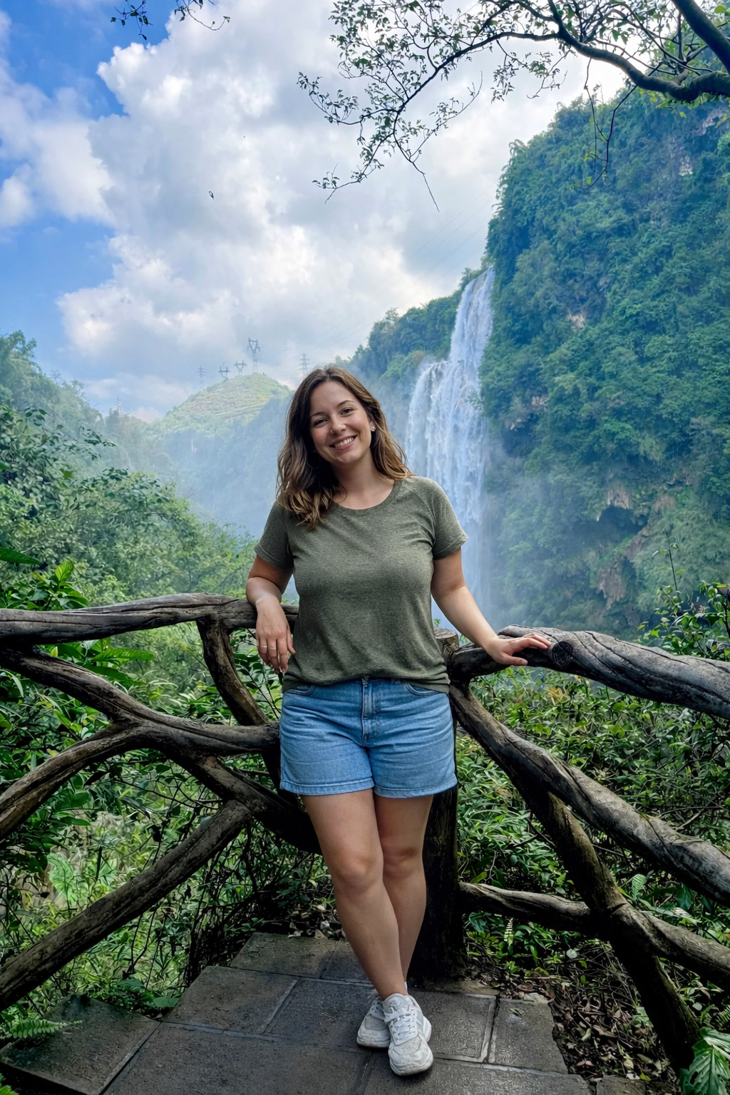 Exploring Malinghe Canyon: Hiking the "Earth's Beautiful Scar" and Its Hundred Waterfalls